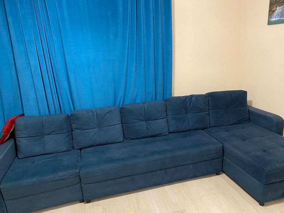 Продам диван срочно
