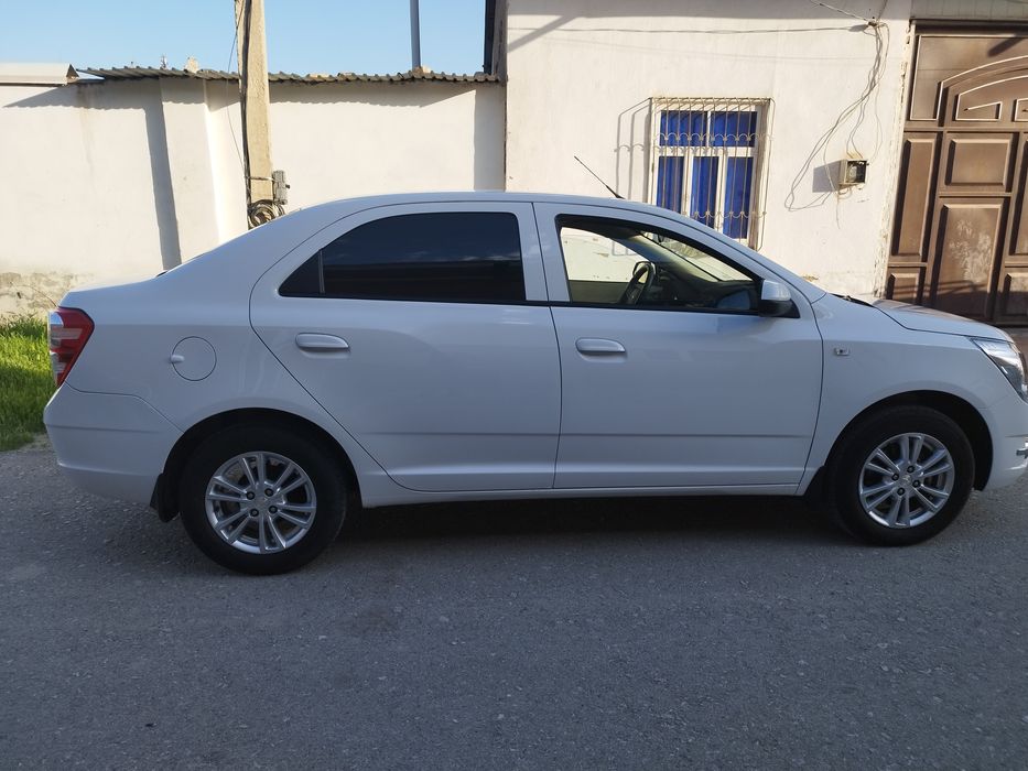 Chevrolet Cobalt 2024 — 4