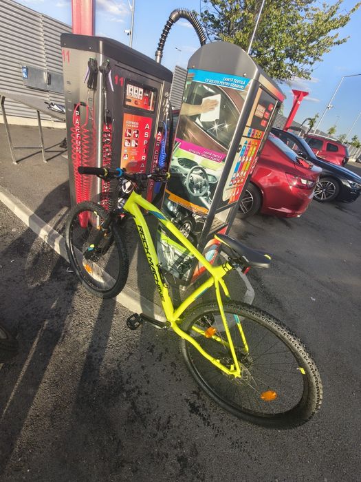 Bicicletă Rock Machine de Închiriat!