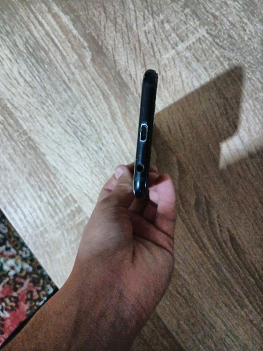 Samsung galaxy а6 на запчасти