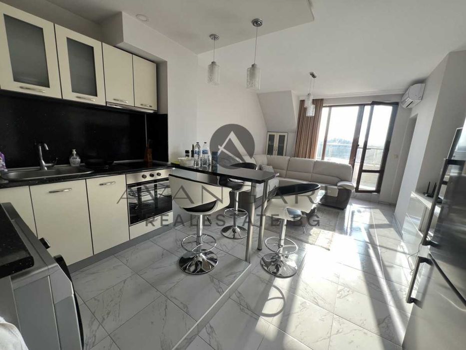 Продава се Двустаен апартамент в Пловдив, Каменица 2 - 131 кв.м за 1643 €/кв.м - Снимка #1