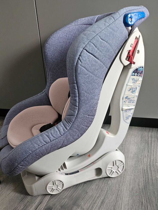 Детско столче за кола Moni