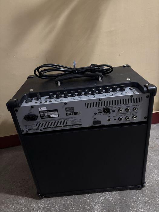 Boss katana 110 bass