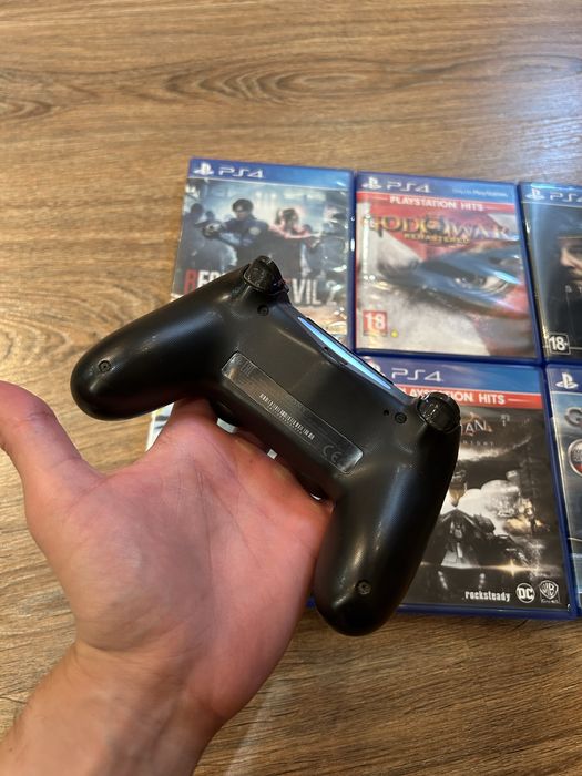 Sony Play Station 4 Slim 1tb