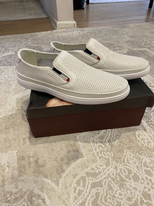 Продам мужские ботинки