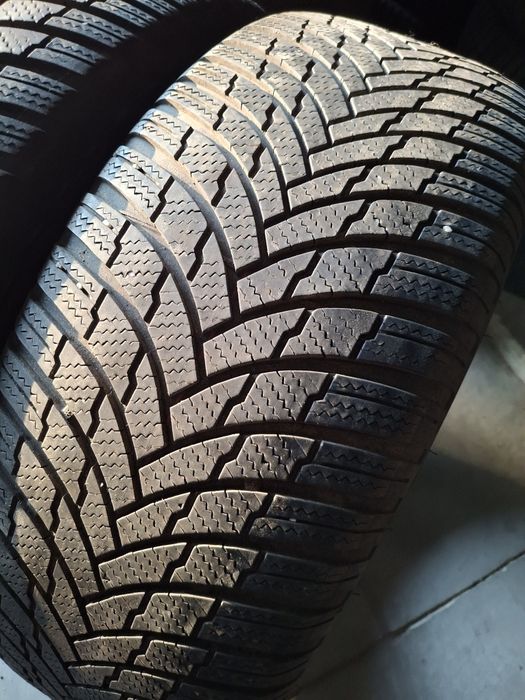 2 Anvelope M+S 255 55  r19 Firestone