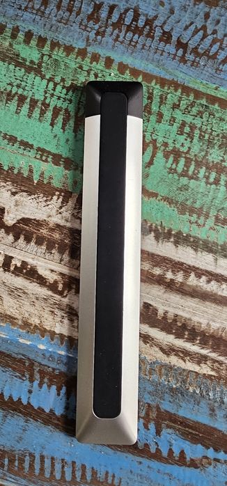 Telecomanda metalica  loewe in stare f buna