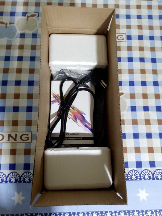 UPS AVT 600VA AVR EA260 sotiladi