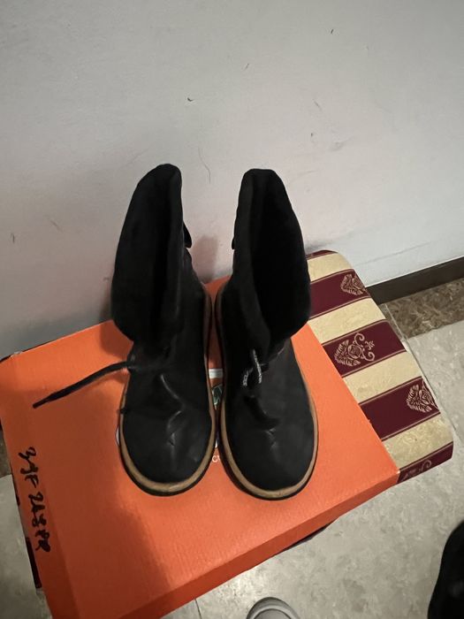 Продам школьную форму юбки, рубашки, брюки, обуви  для девочек