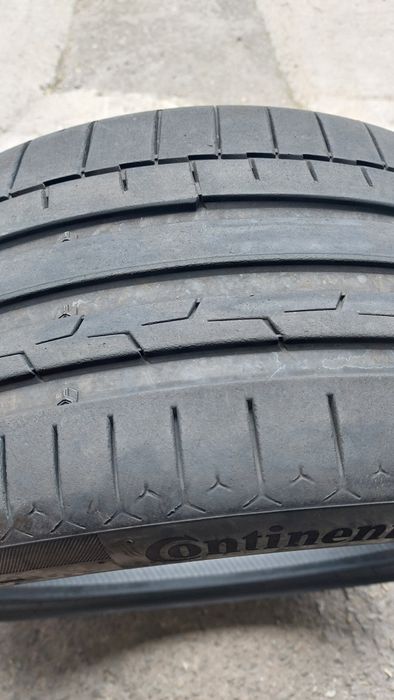 Летни гуми 245/35/19 Continental SportContact6 2 броя