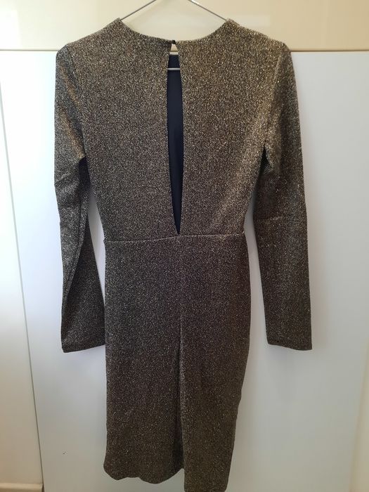 Rochie cu inserții aurii