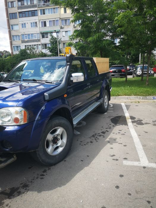 Nissan navara d22