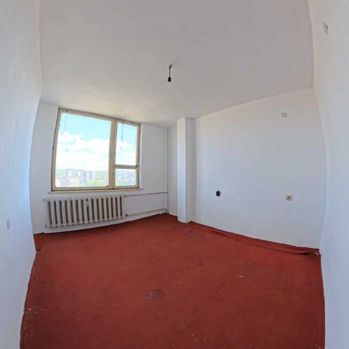 Продава се Тристаен апартамент в Разград, Лудогорие - 90 кв.м за 850 €/кв.м - Снимка #2