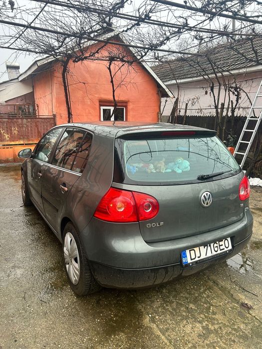 Golf 5,1.6 benzina