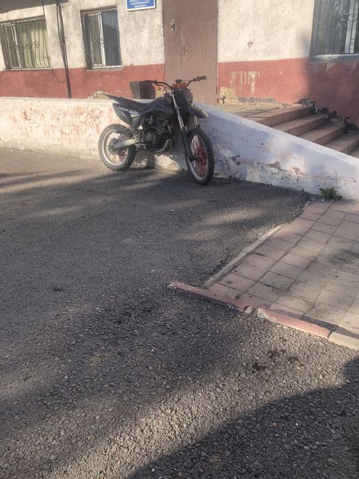 Продам эндуро нет компресии
