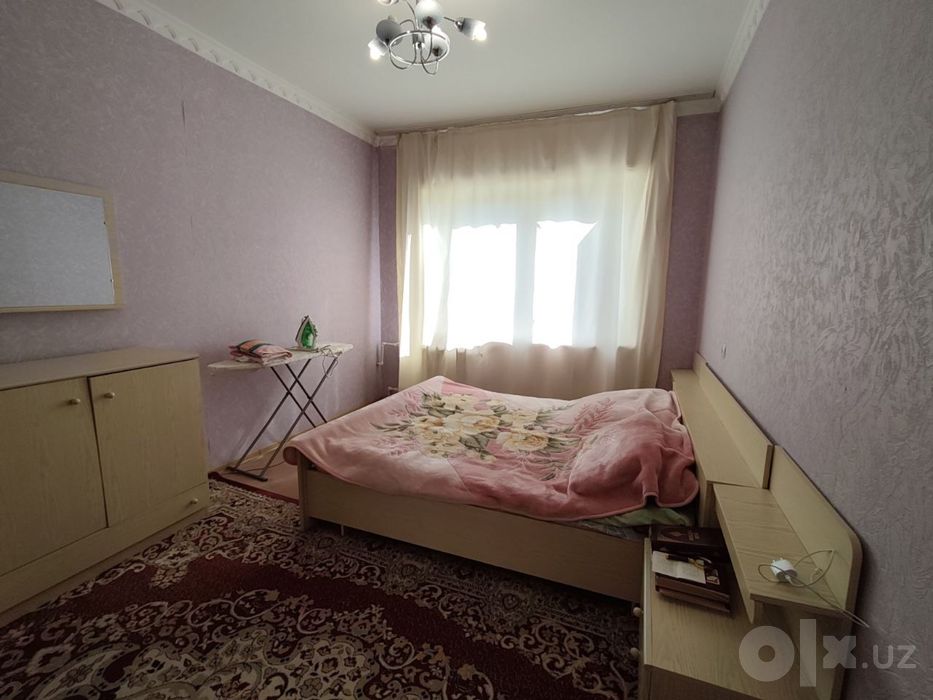 Продаётся 3х комнатная.Феруза,Гинекология,221 школа,70м2,Ипотека есть.