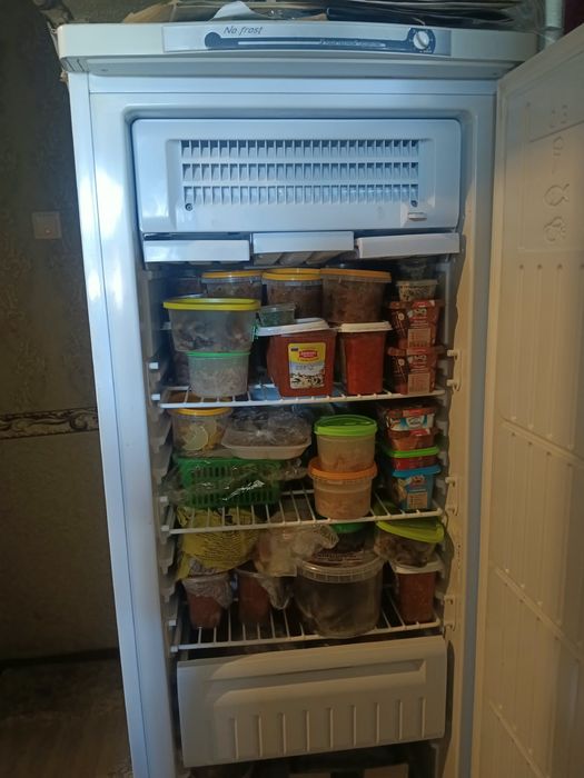 Продам морозильную камеру