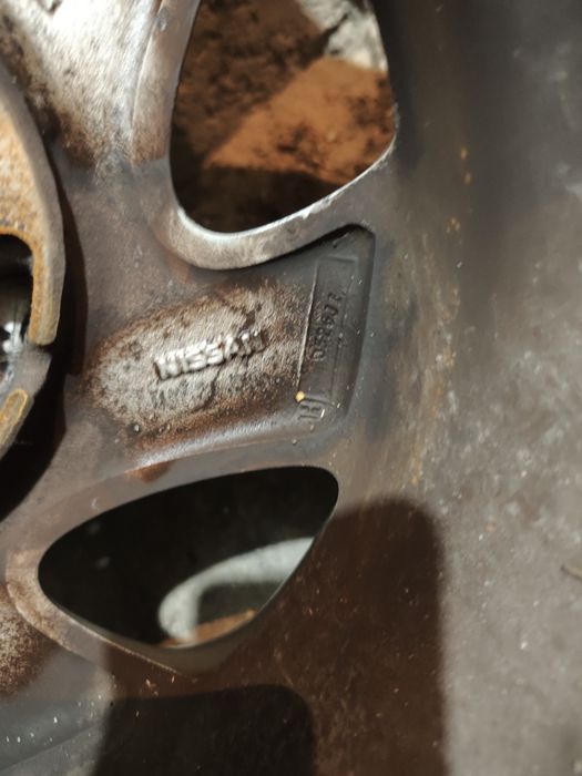 Алуминиеви джанти 14 цола 4по100 оригинални нисан