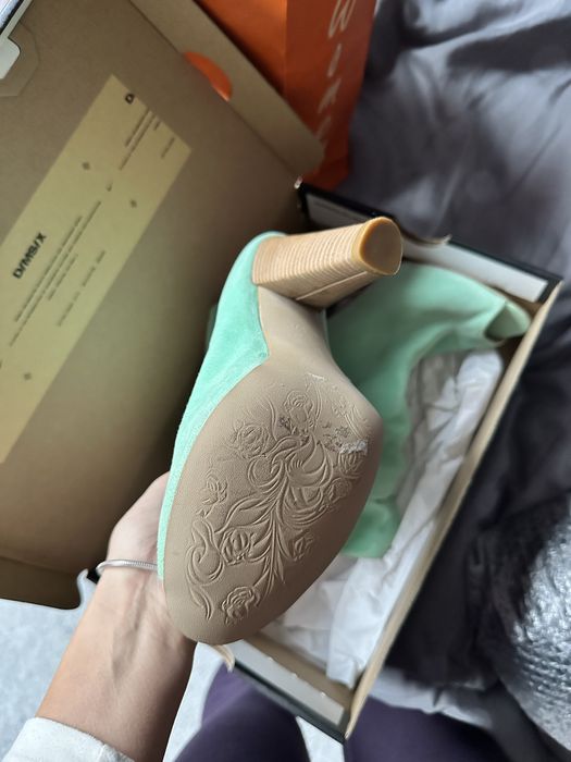 Обивки 37 номер Daris