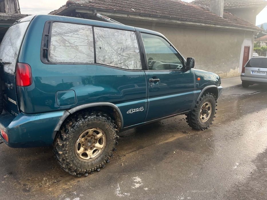 Продавам Нисан Терано 2 дизел