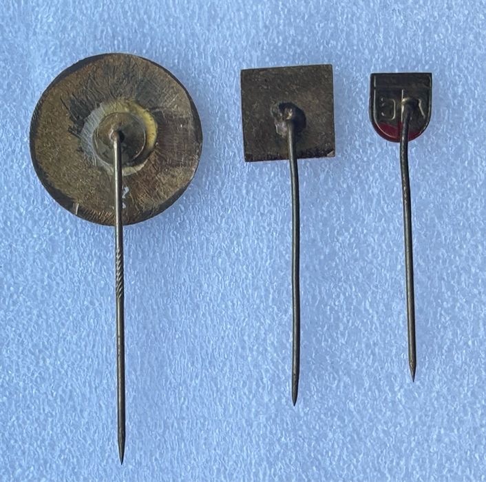 Стари значки на Левски София