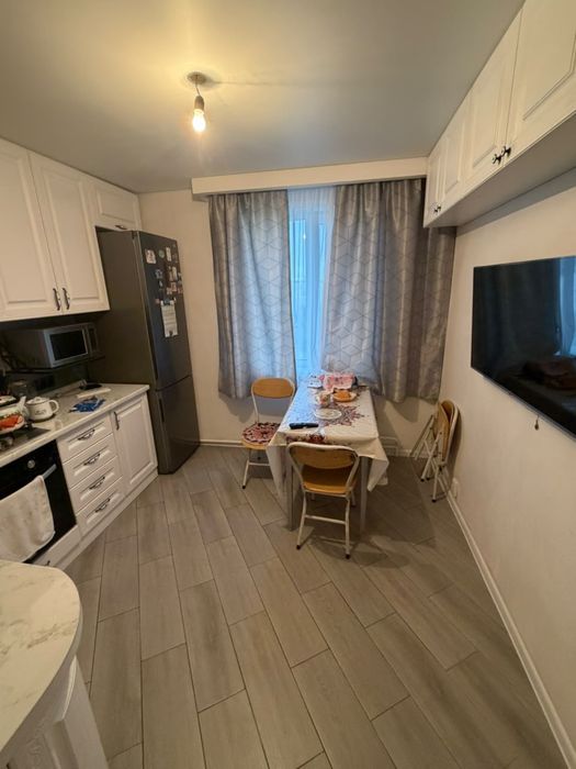 Продам двухкомнотную квартиру