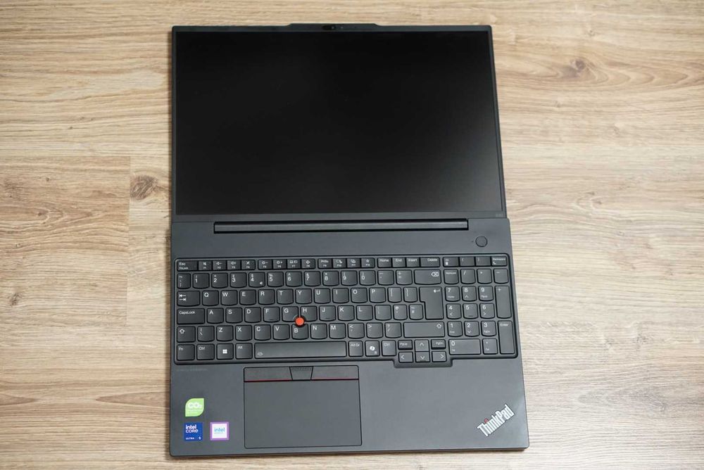 Lenovo ThinkPad E16 Gen 2 Ultra 5 125U 16GB DDR5 256GB SSD