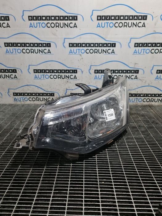 Far Stanga Mitsubishi Outlander III 2012 - 2015 SUV 4 Usi (1339) Fara xenon