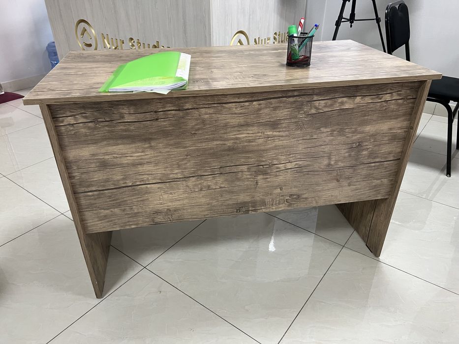 Ofis uchun mebelllar