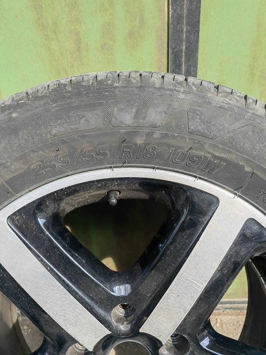 Гуми с лети джанти