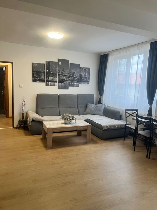 Proprietar vând apartament