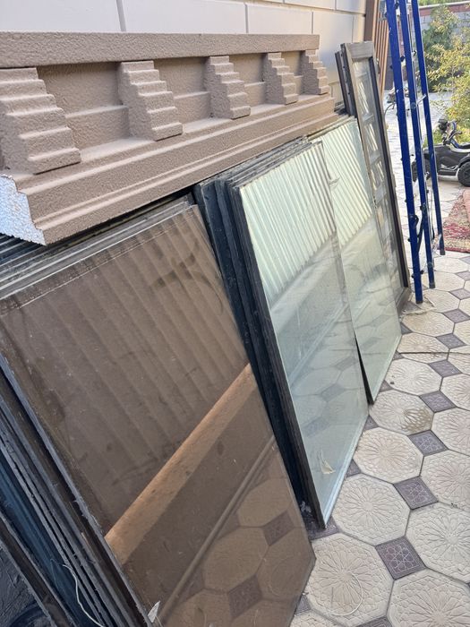 Витраж пластик в хорошем состоянии