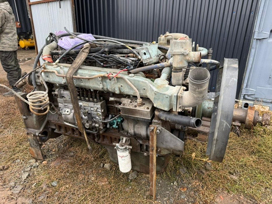 Продам двигатель Howo WD615