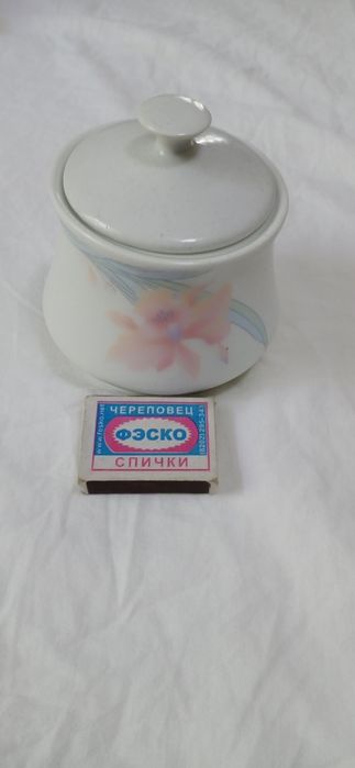 Фарфоровая посуда