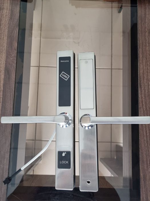 Электронные гостиничные замки для гостиниц. Электронный замок