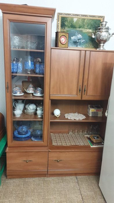 буфет в гостиную