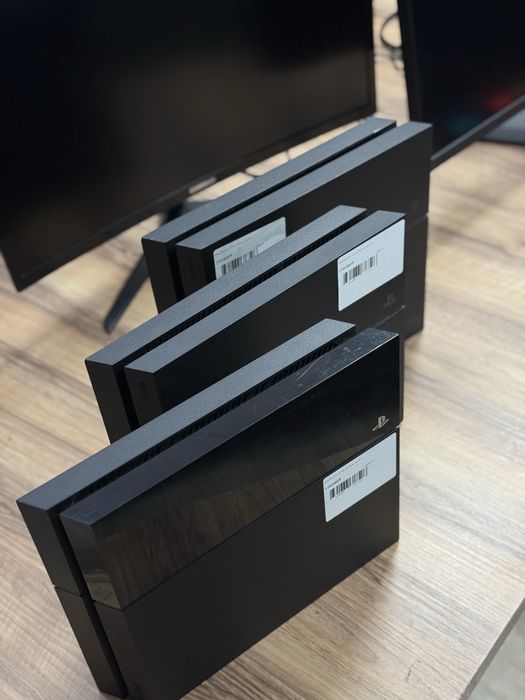 Прошитые PlayStation 4 Fat с играми