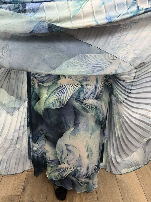 Красивое платье вечернее