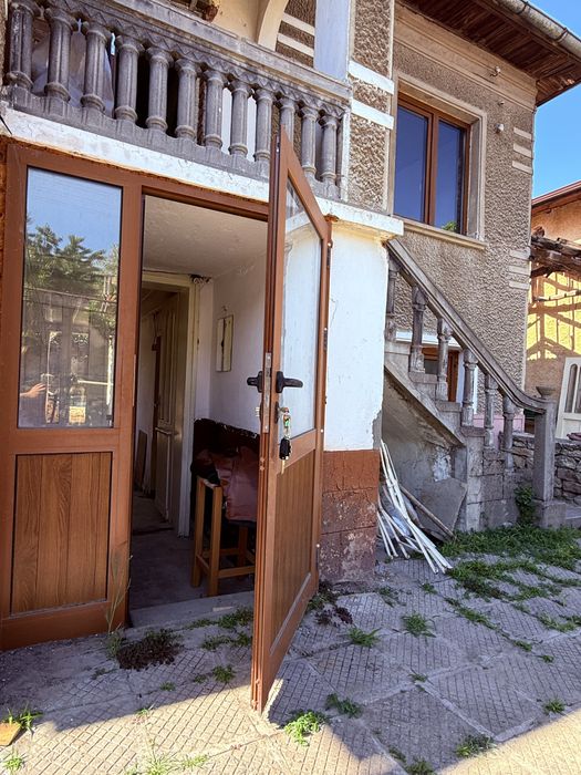 Продава се Къща в Ловеч, Дикисана - 102 кв.м за 360 €/кв.м - Снимка #3