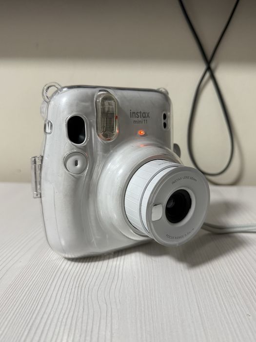 Instax 11 mini белый