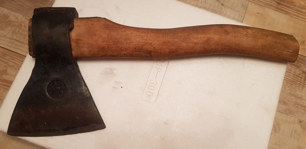 Продаются топоры