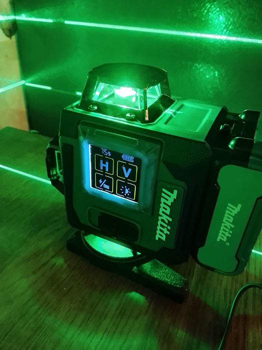 Nivel laser makita cu cu 16 linii și baterie de 6a Nou
