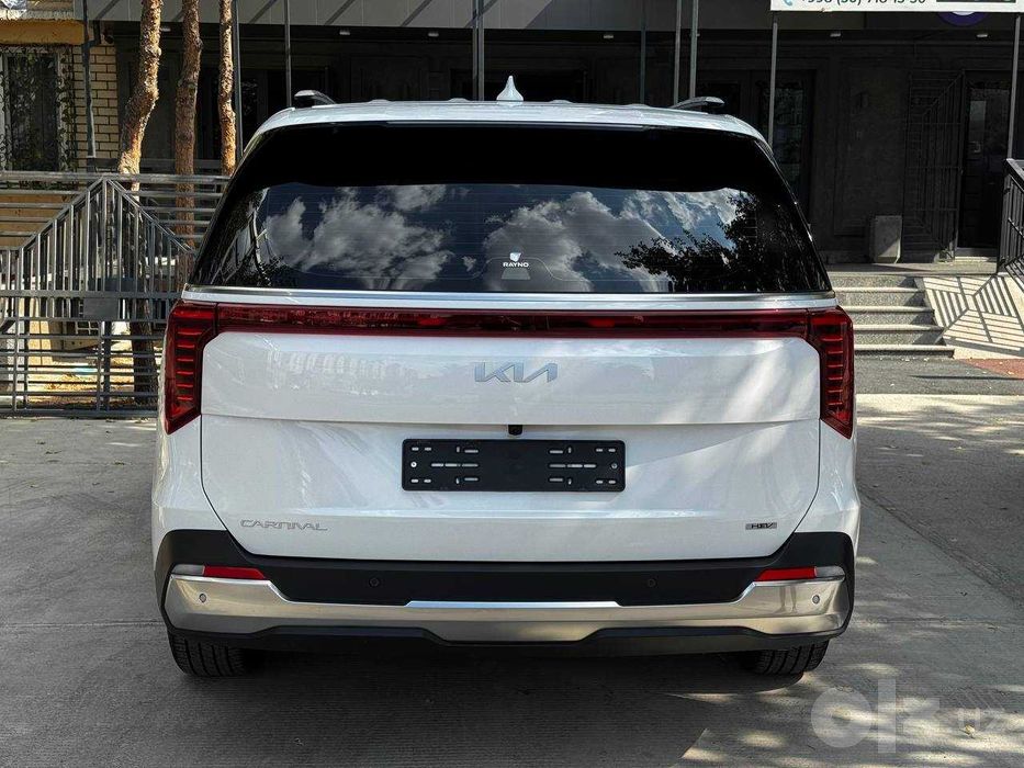 Новый Kia Carnival Hybrid Full 9 мест в наличии в Ташкенте