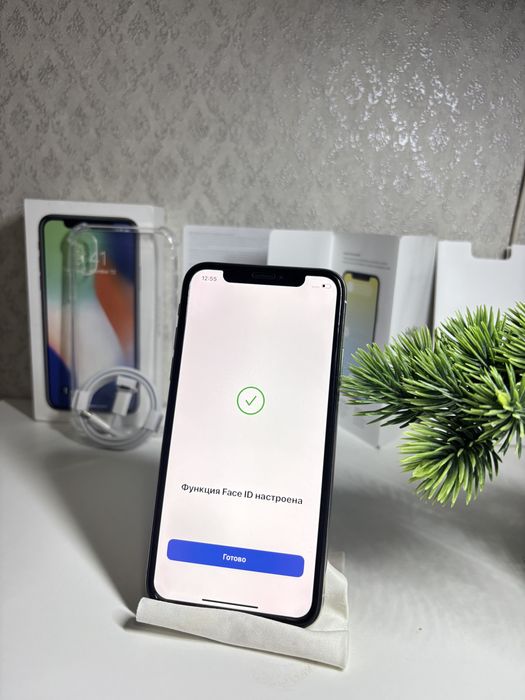 IPhone X в идеальном состояний