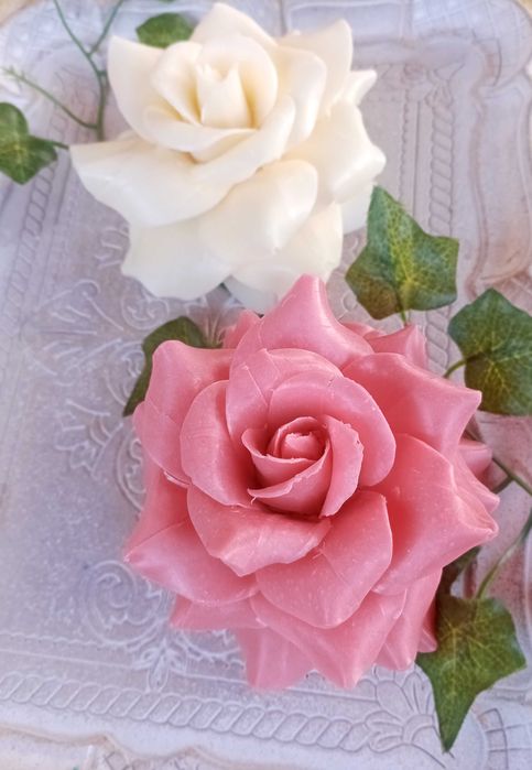 Уникални ароматни сапунени цветя ръчно оформени,подарък за 8ми март