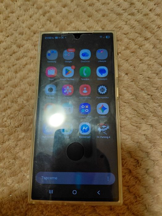 Samsung s23 ultra телефона е добро застояние телефона има зарядно и 4 гръбчета 512 гб е и 12 рам