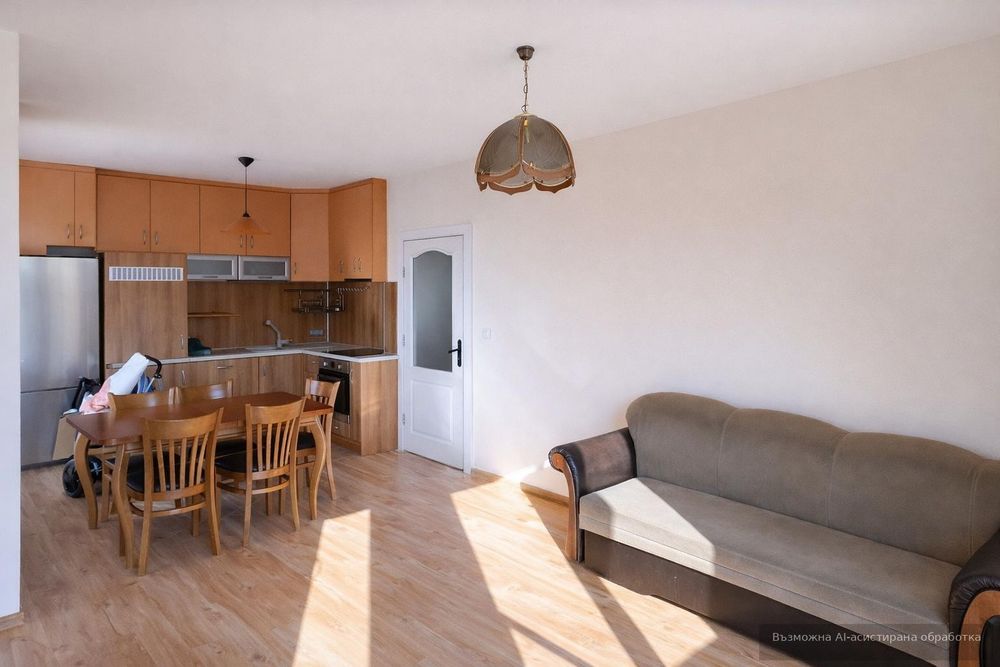 Дава се под наем Тристаен апартамент в Варна, Възраждане 1 - 101 кв.м за 650 € - Снимка #1