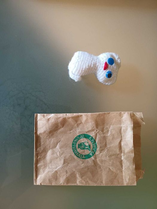 Бусинска Котка Бяла (Изкуствена)