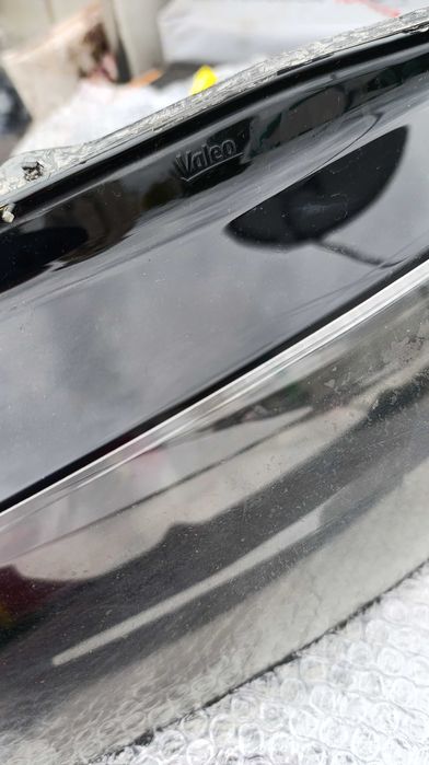 стъкло на ляв фар Audi A5