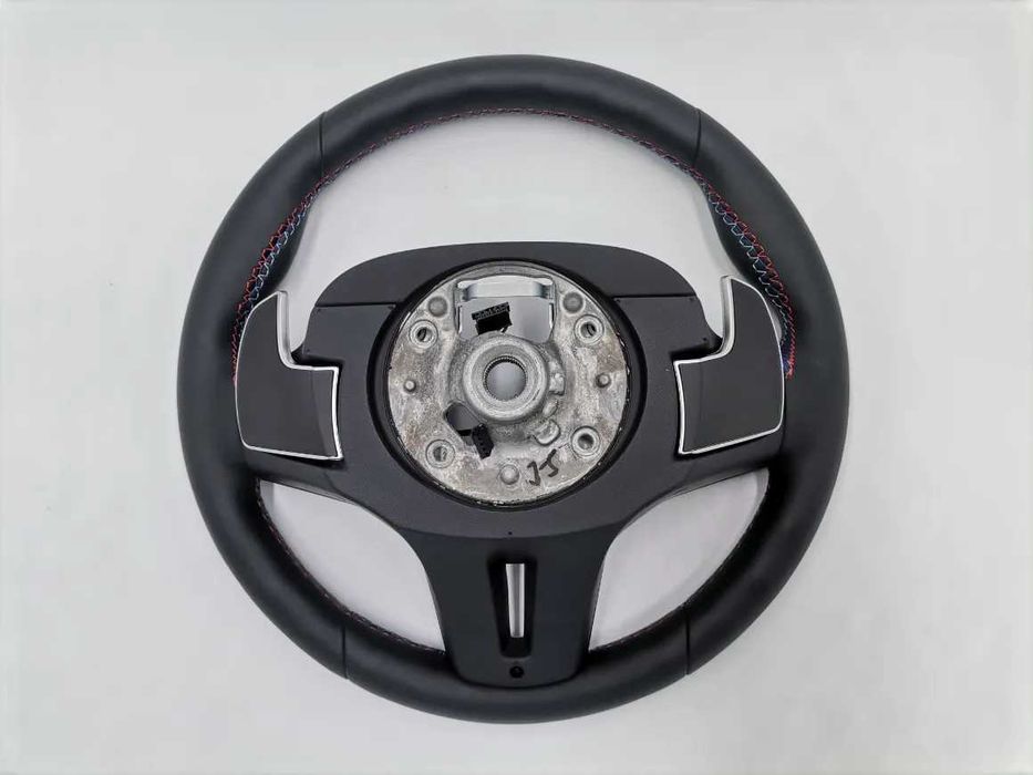 Нов Волан M Sport G01 BMW G11 G05 G06 X7 G30 G20 G22 G26 F40 F44 G32